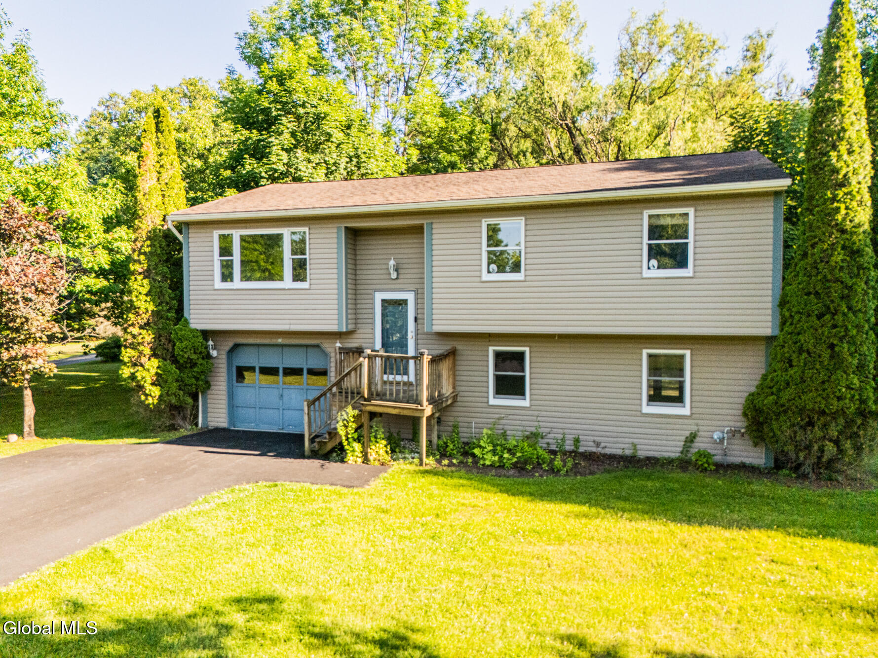 6 Chesterwood Court Ballston Spa NY 12020
