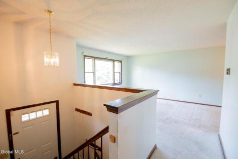 6 Chesterwood Court Ballston Spa NY 12020