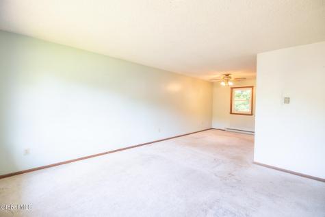 6 Chesterwood Court Ballston Spa NY 12020