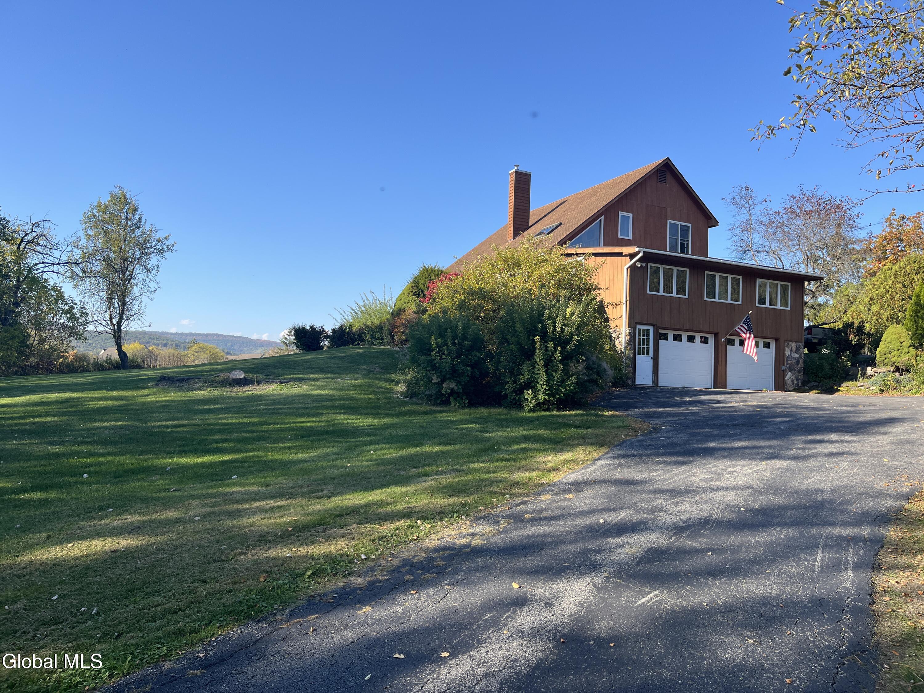 945 Nys Route 9n Ticonderoga NY 12883
