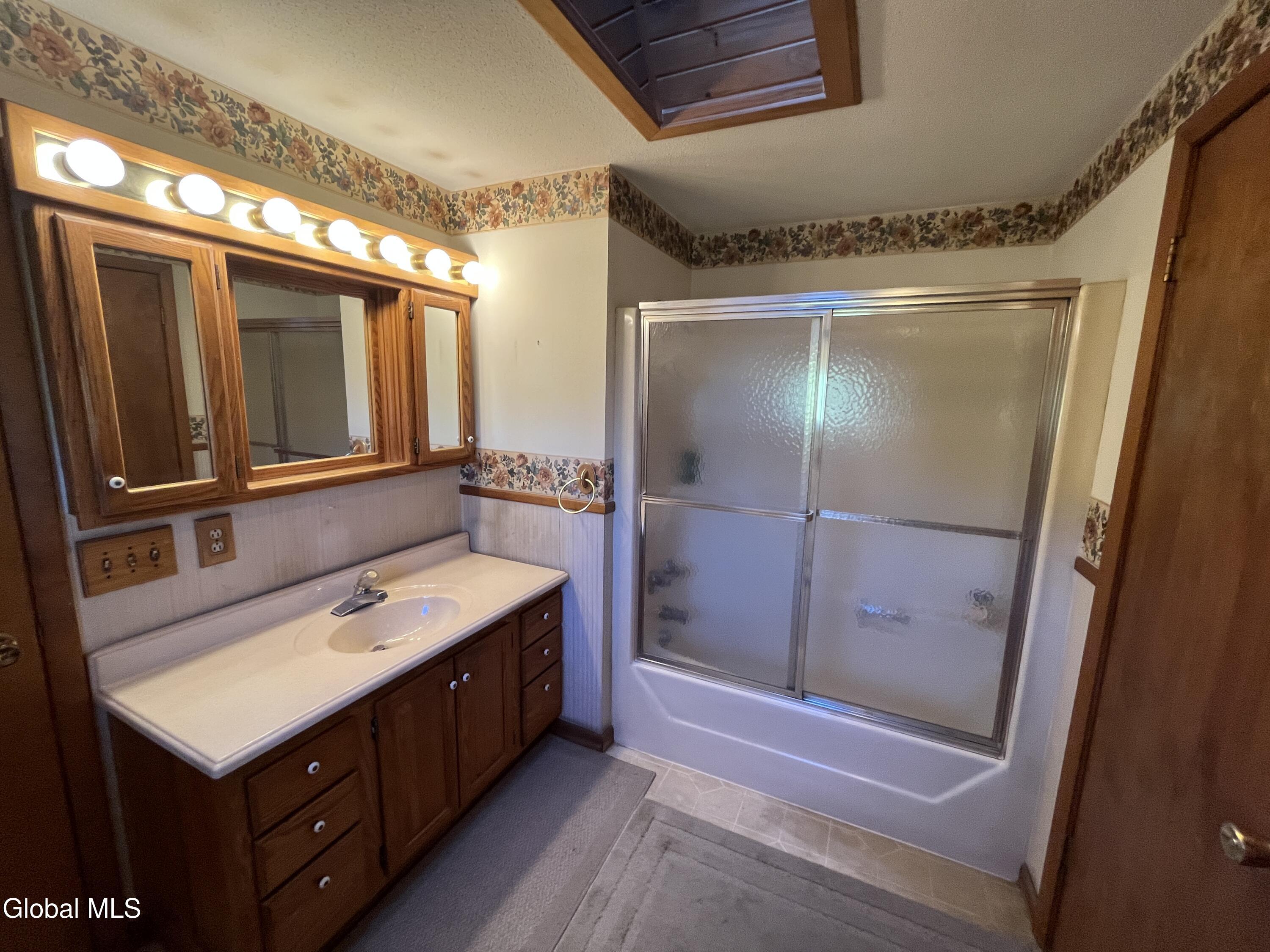 945 Nys Route 9n Ticonderoga NY 12883