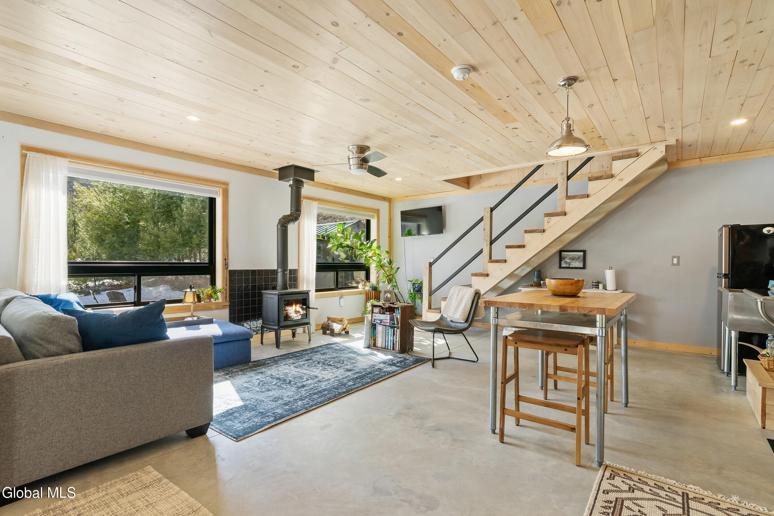 6 Evergreen Way North Creek NY 12853