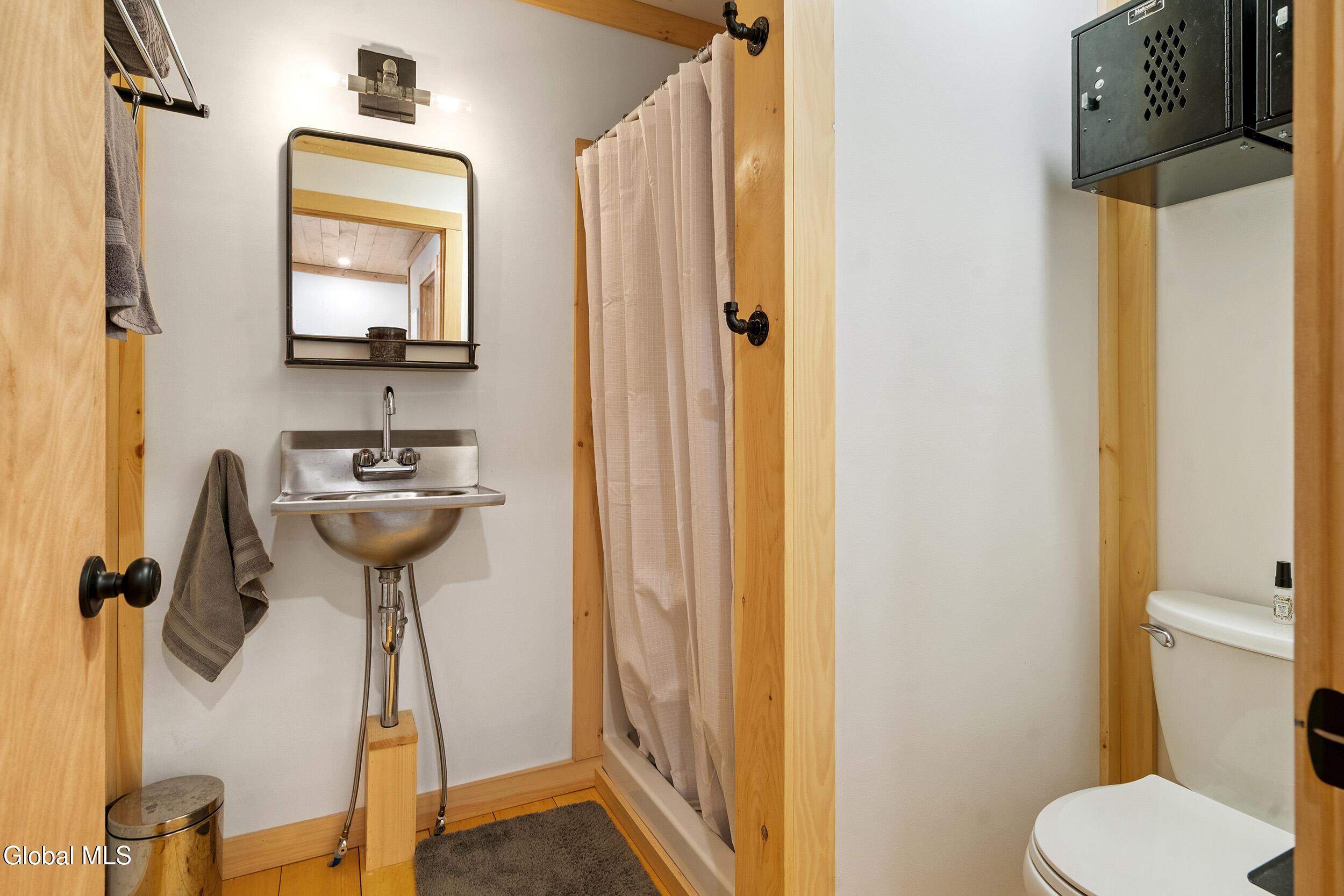 6 Evergreen Way North Creek NY 12853
