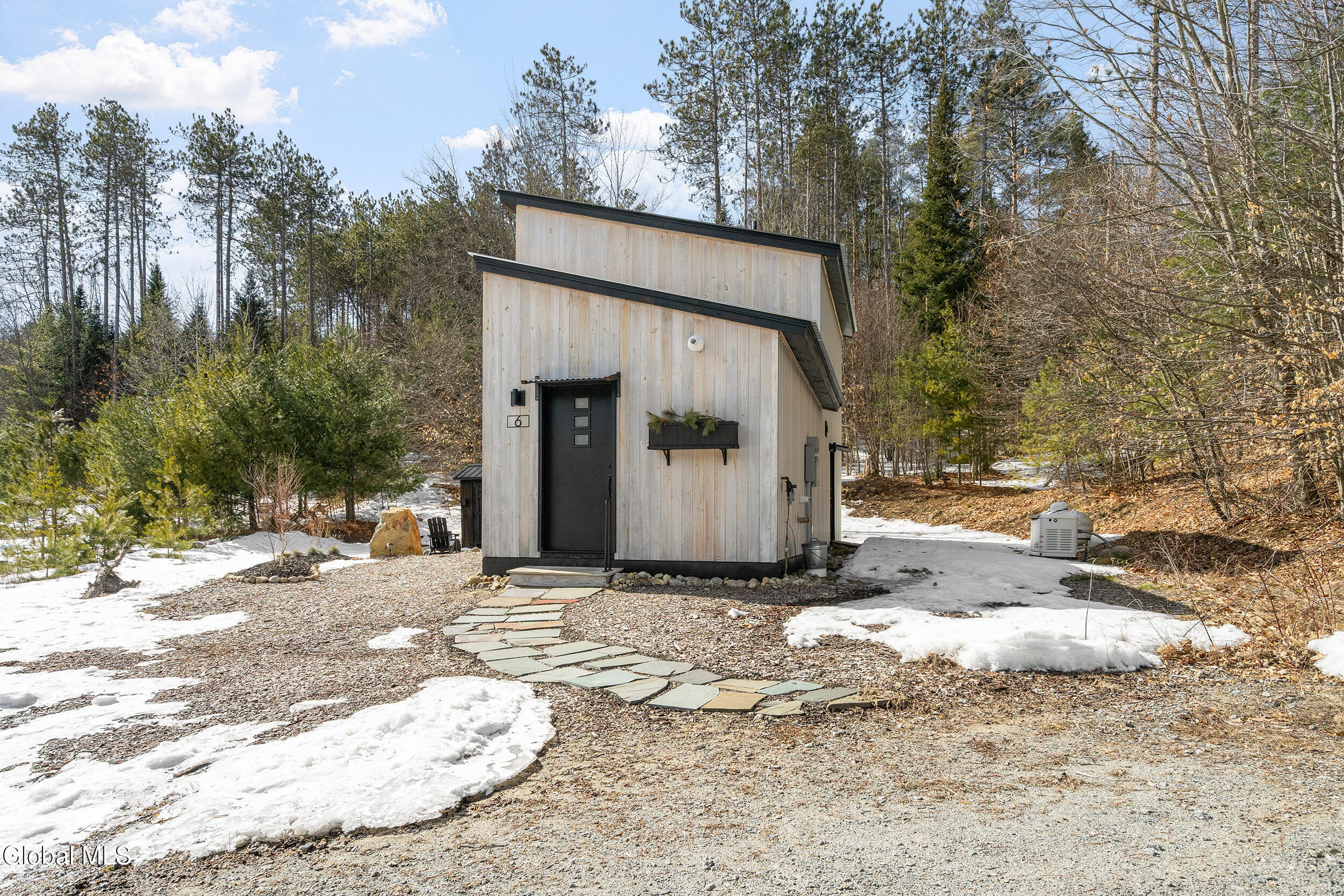 6 Evergreen Way North Creek NY 12853
