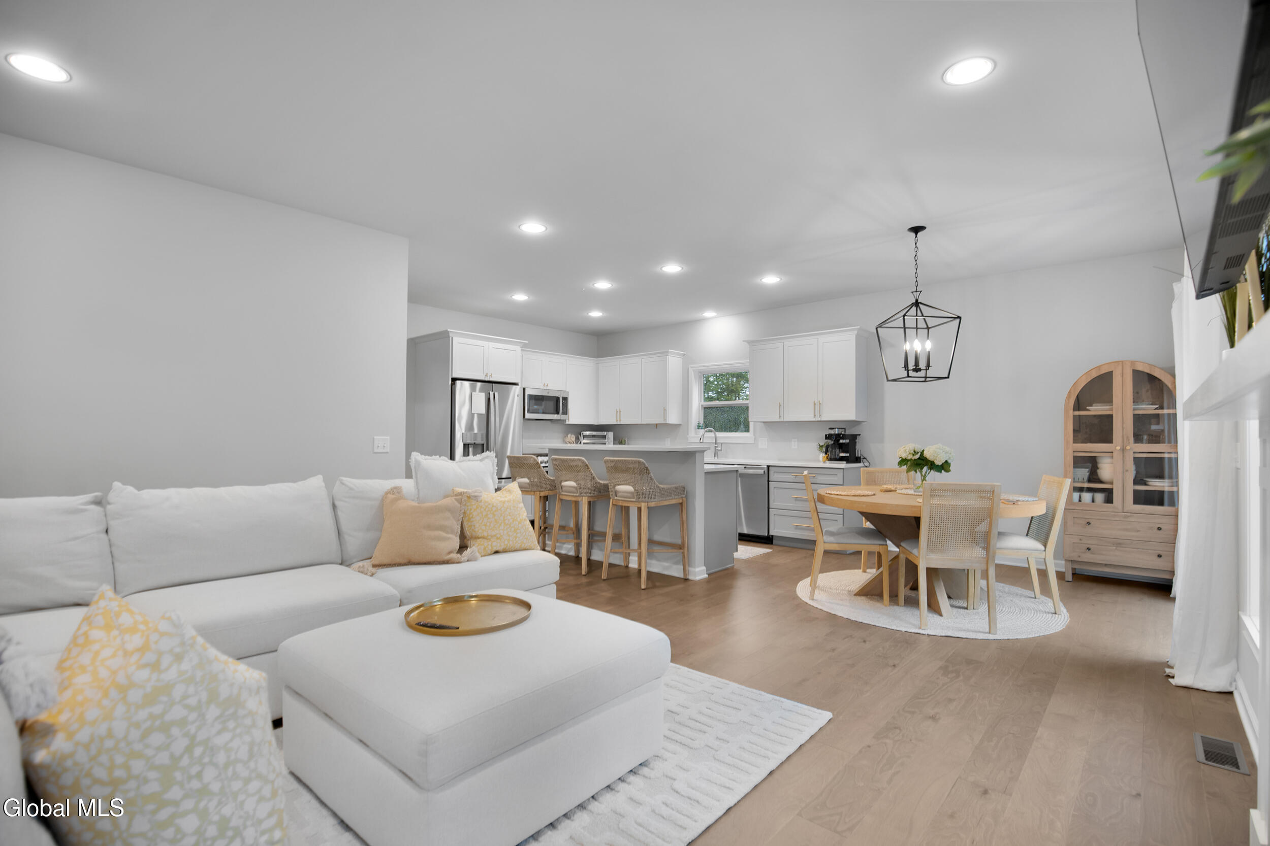 6 Winterberry Lane Mechanicville NY 12118
