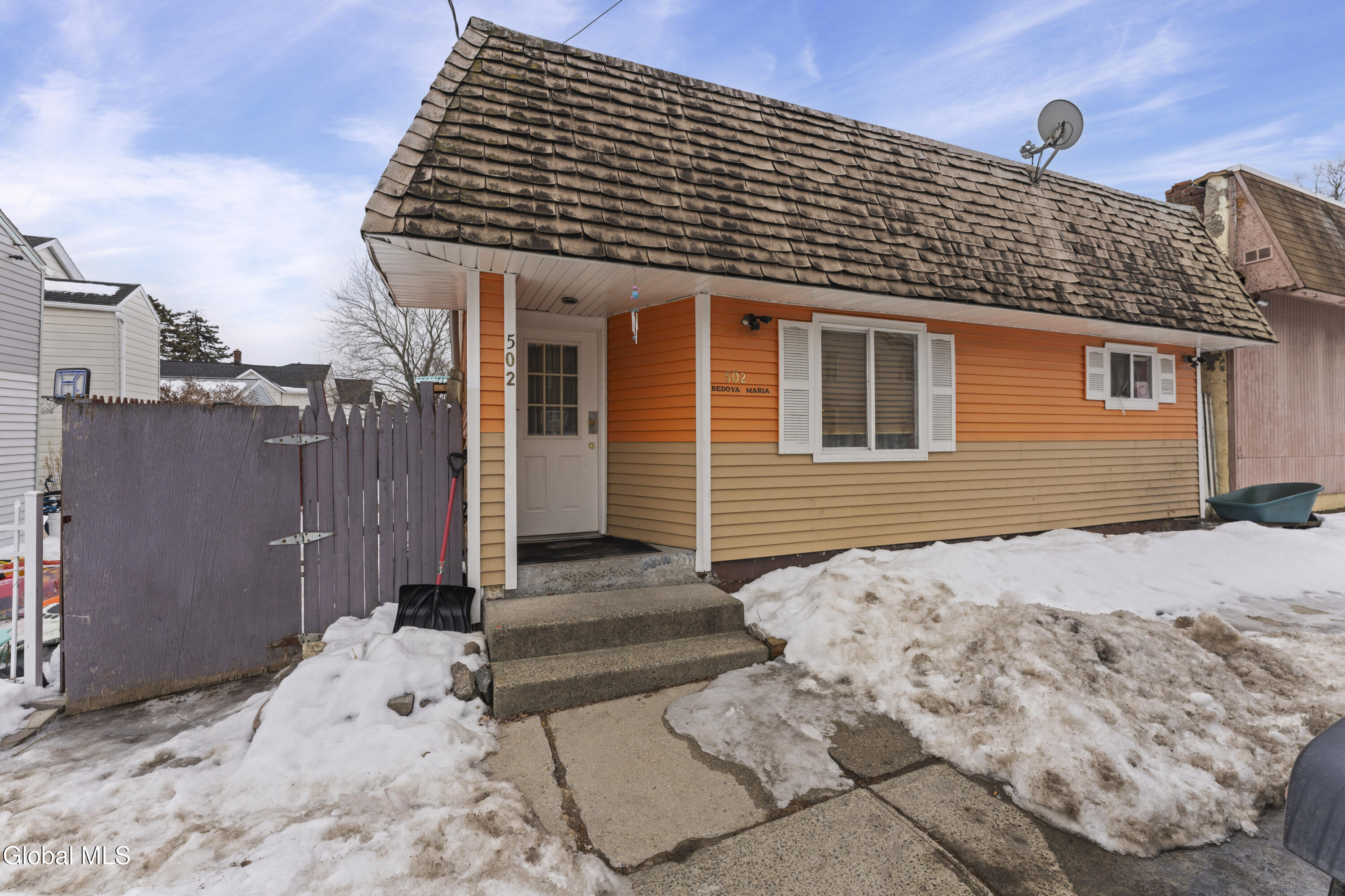 502 4th Street Watervliet NY 12189
