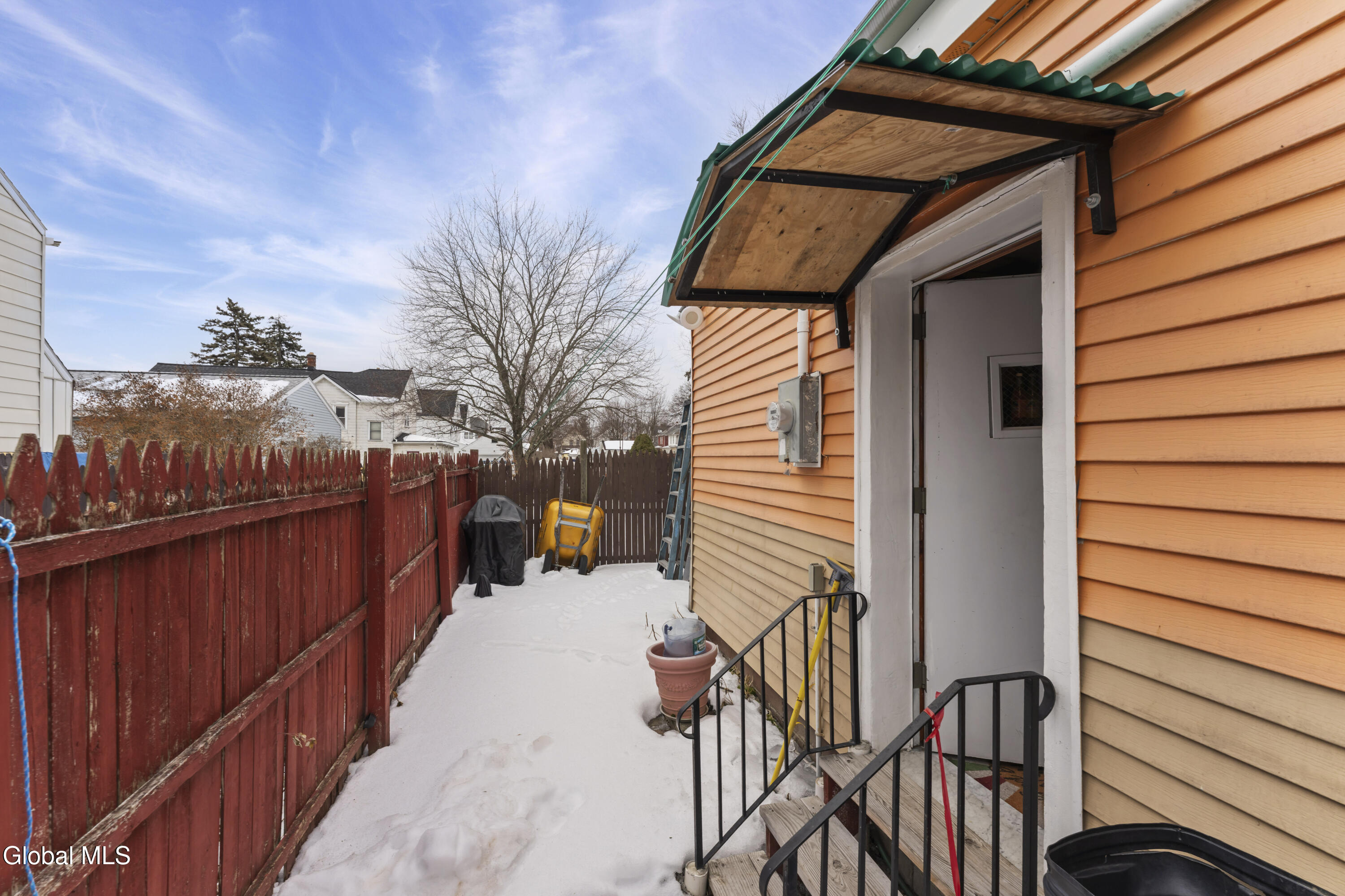 502 4th Street Watervliet NY 12189