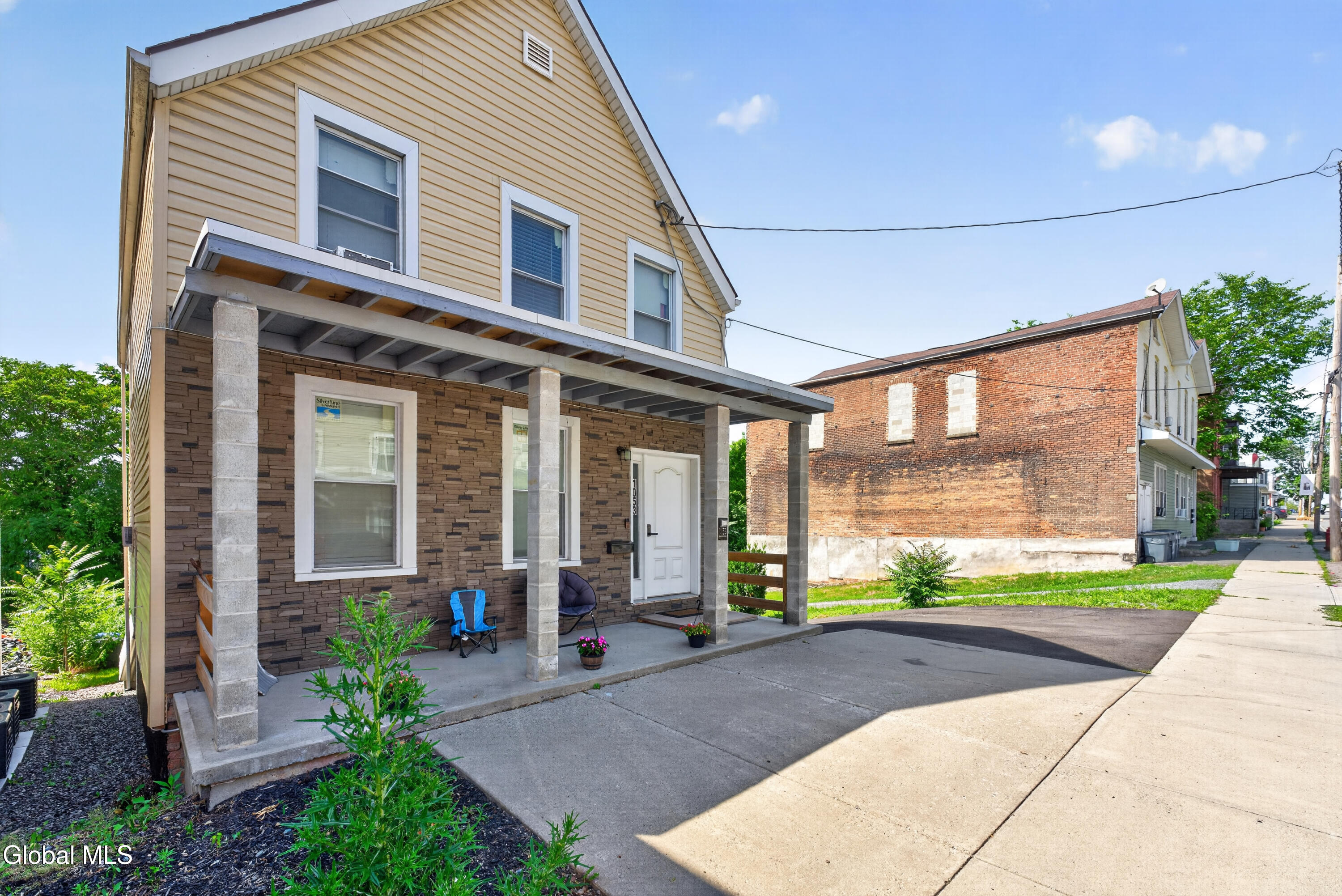 1053 Broadway Rensselaer NY 12144