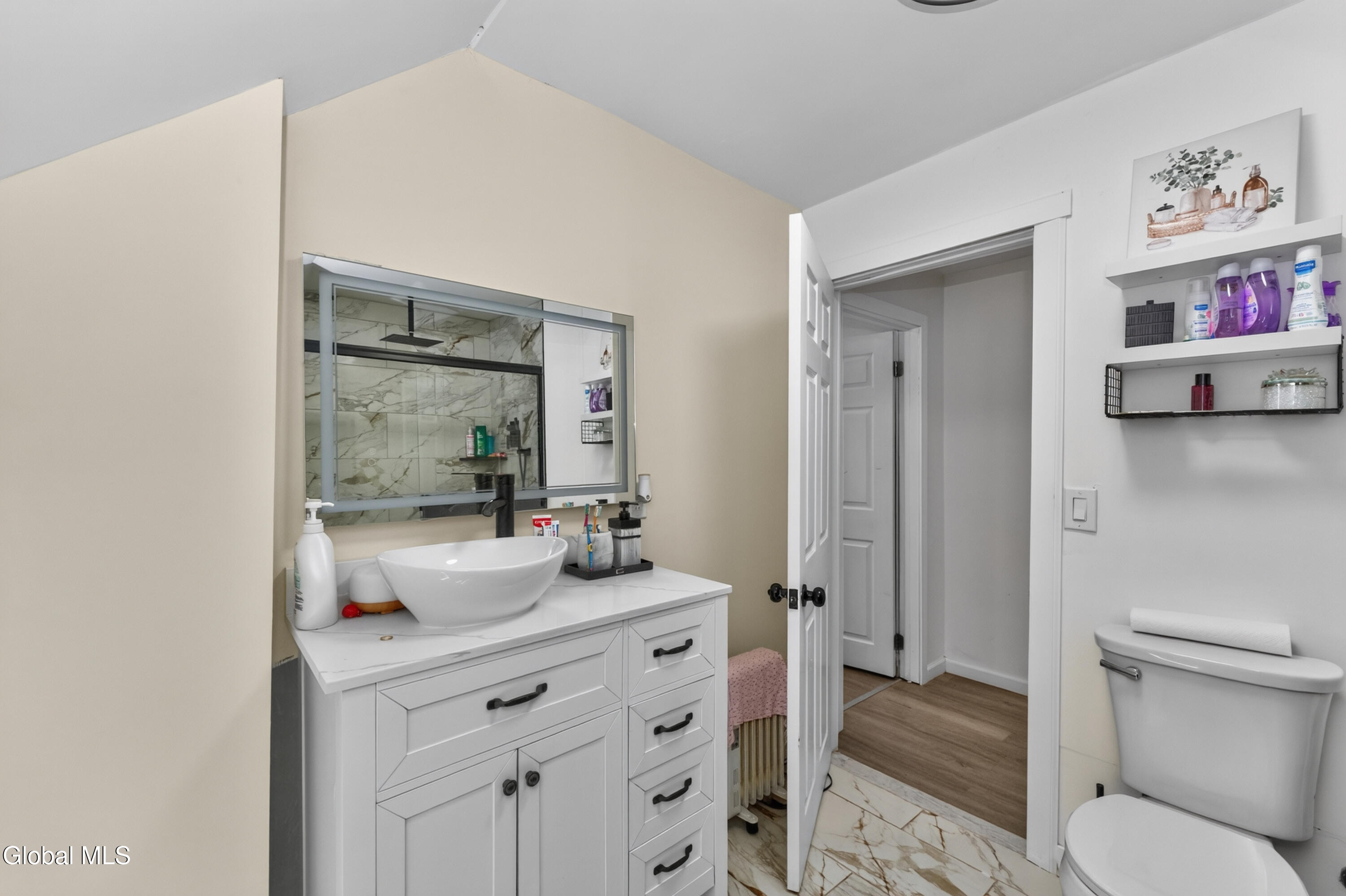 1053 Broadway Rensselaer NY 12144