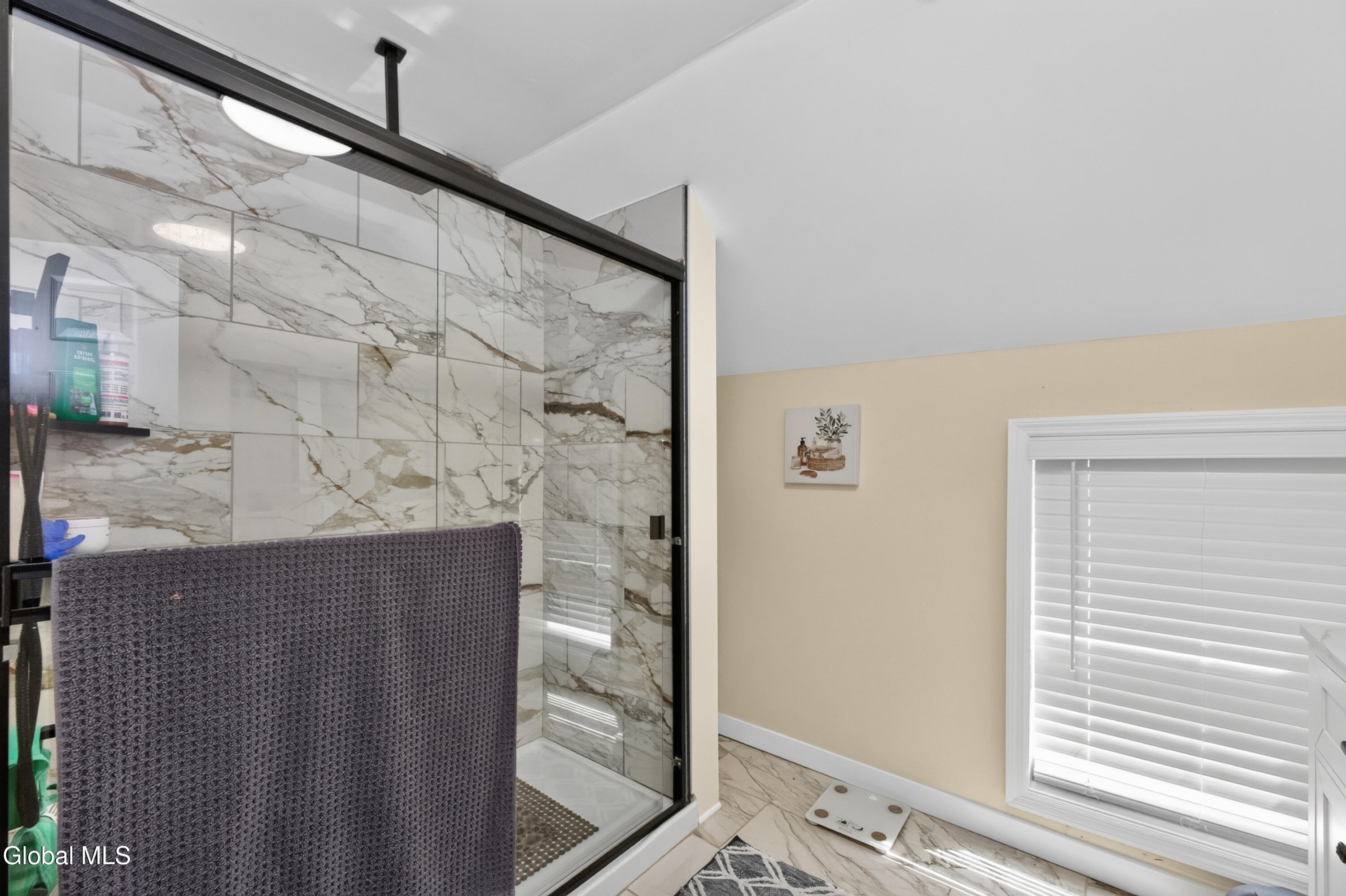 1053 Broadway Rensselaer NY 12144