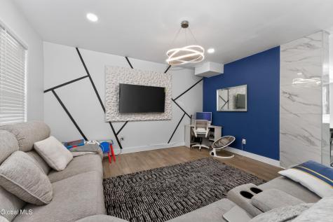 1053 Broadway Rensselaer NY 12144