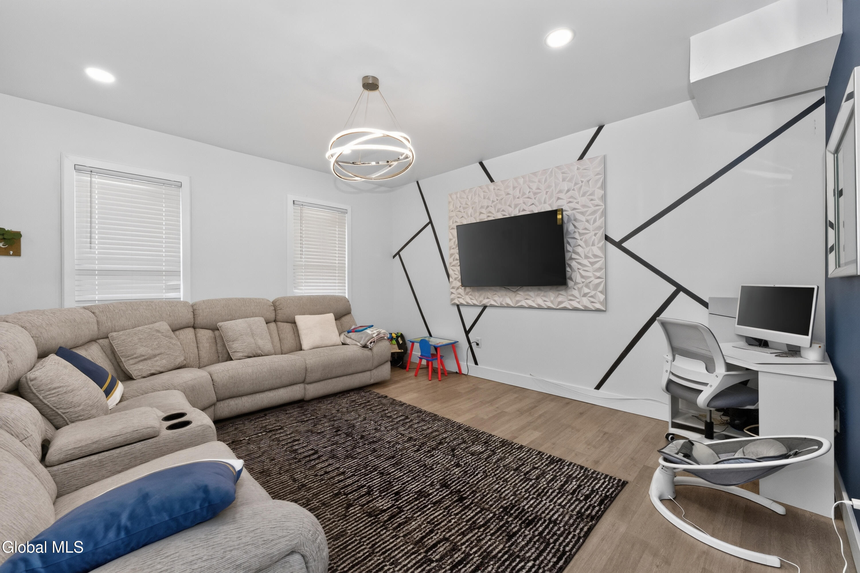 1053 Broadway Rensselaer NY 12144