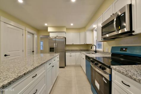 1011 Middleline Road Ballston Spa NY 12020