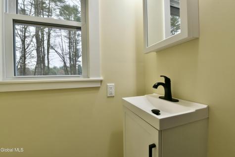 1011 Middleline Road Ballston Spa NY 12020