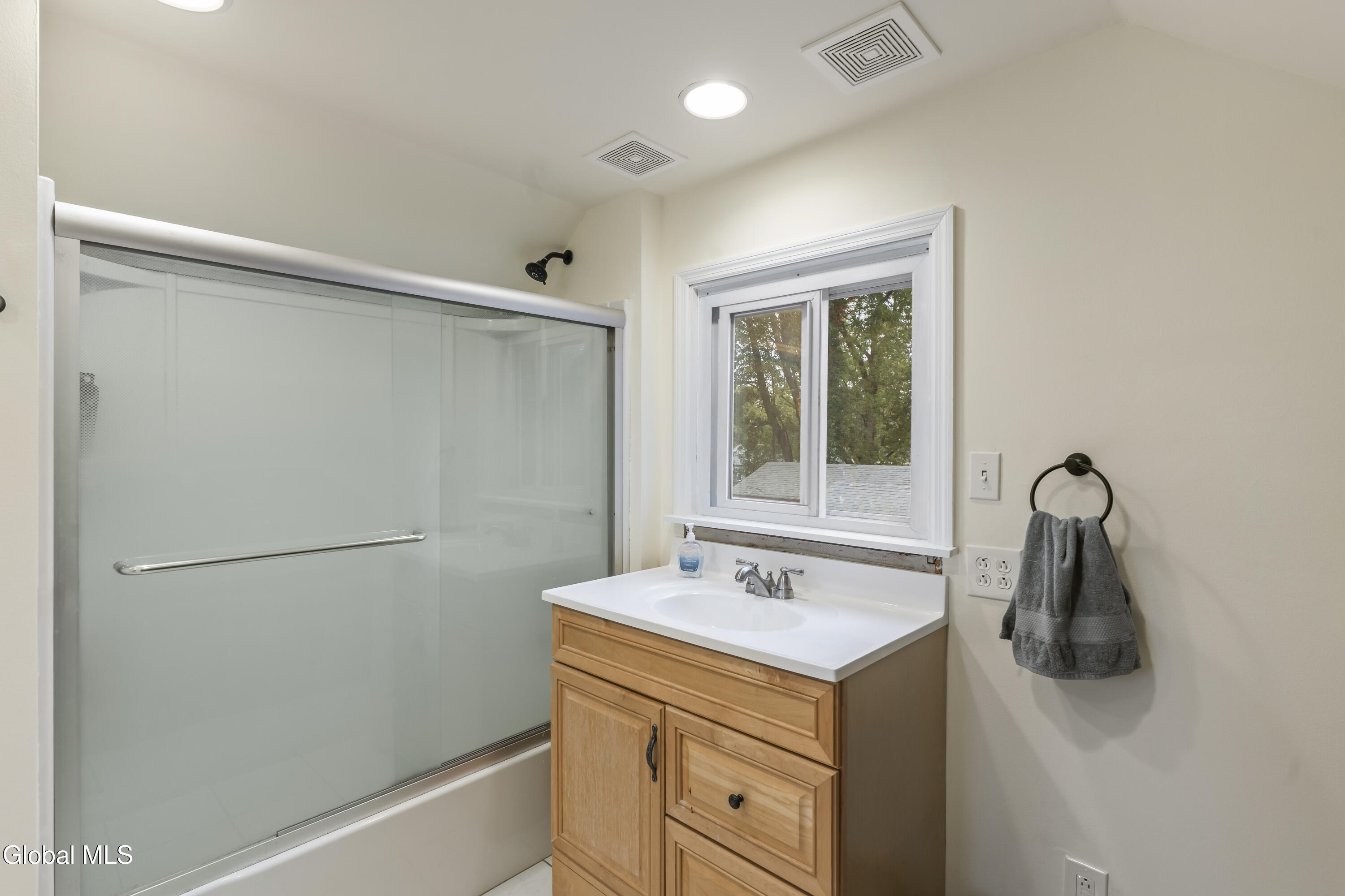 51 Keeler Drive Albany NY 12208