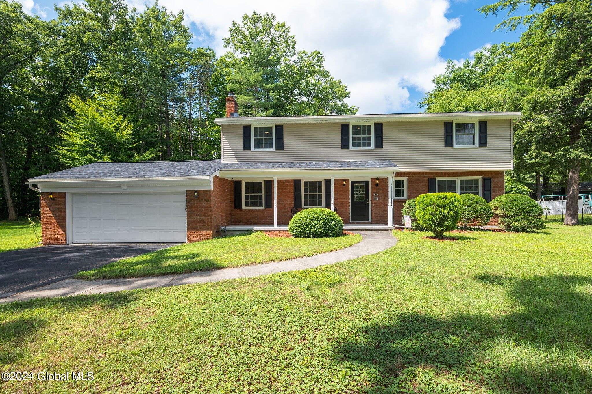 24 Beechwood Drive Clifton Park NY 12065