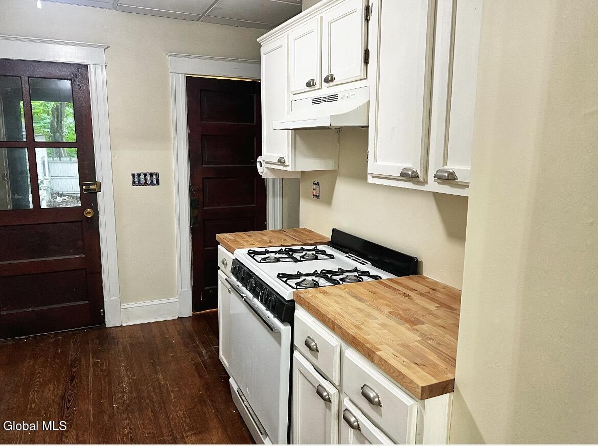 14 Bleeker Avenue Troy NY 12180