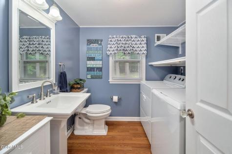 30 Guilder Place Ballston Lake NY 12019