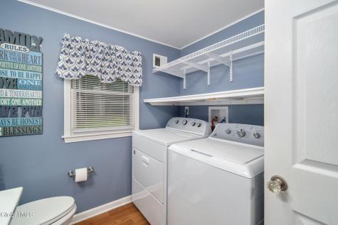 30 Guilder Place Ballston Lake NY 12019