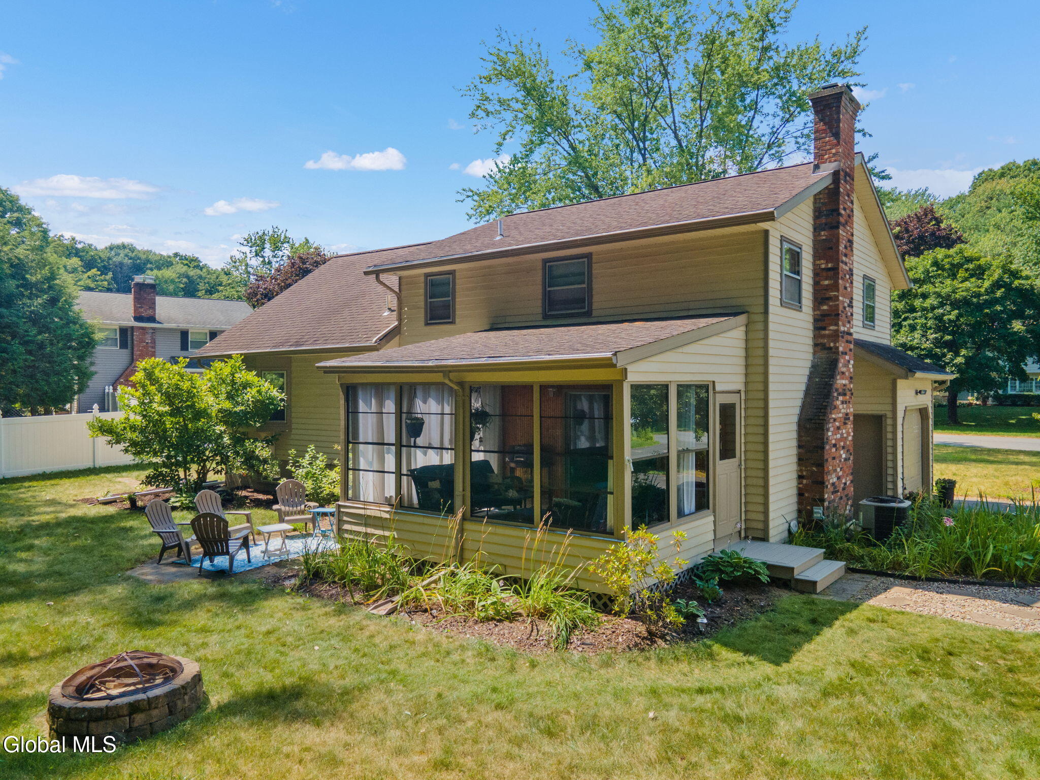 30 Guilder Place Ballston Lake NY 12019