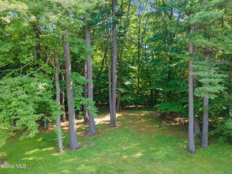 30 Guilder Place Ballston Lake NY 12019