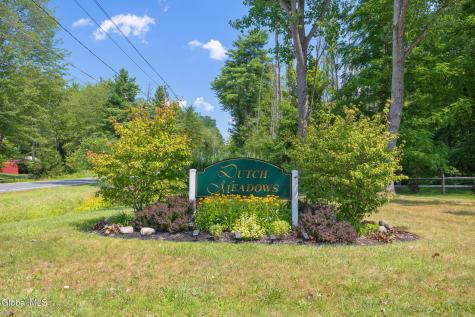 30 Guilder Place Ballston Lake NY 12019