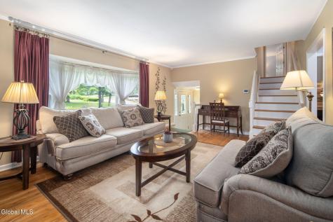 30 Guilder Place Ballston Lake NY 12019