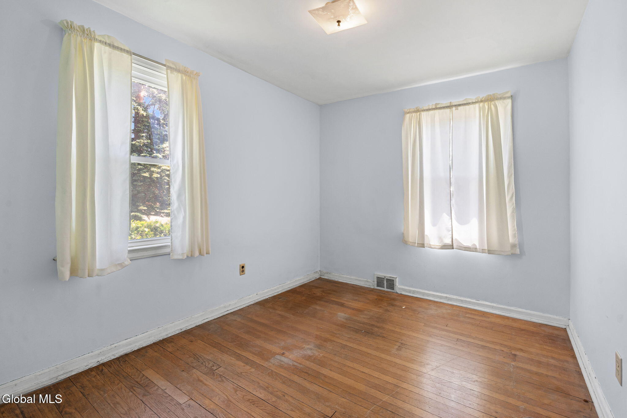 109 Elliott Avenue Schenectady NY 12304
