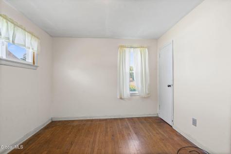 109 Elliott Avenue Schenectady NY 12304