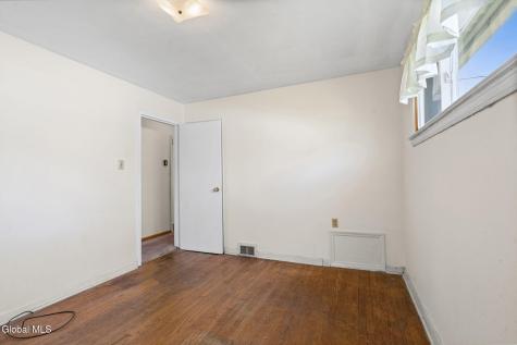 109 Elliott Avenue Schenectady NY 12304