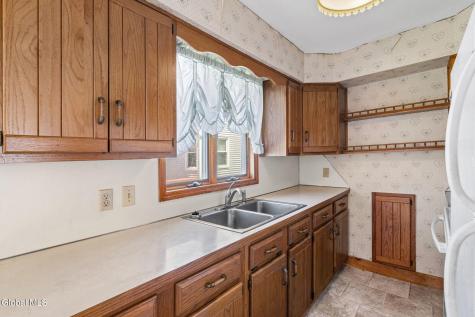 109 Elliott Avenue Schenectady NY 12304