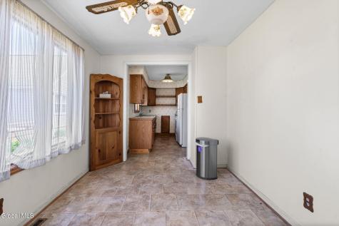 109 Elliott Avenue Schenectady NY 12304