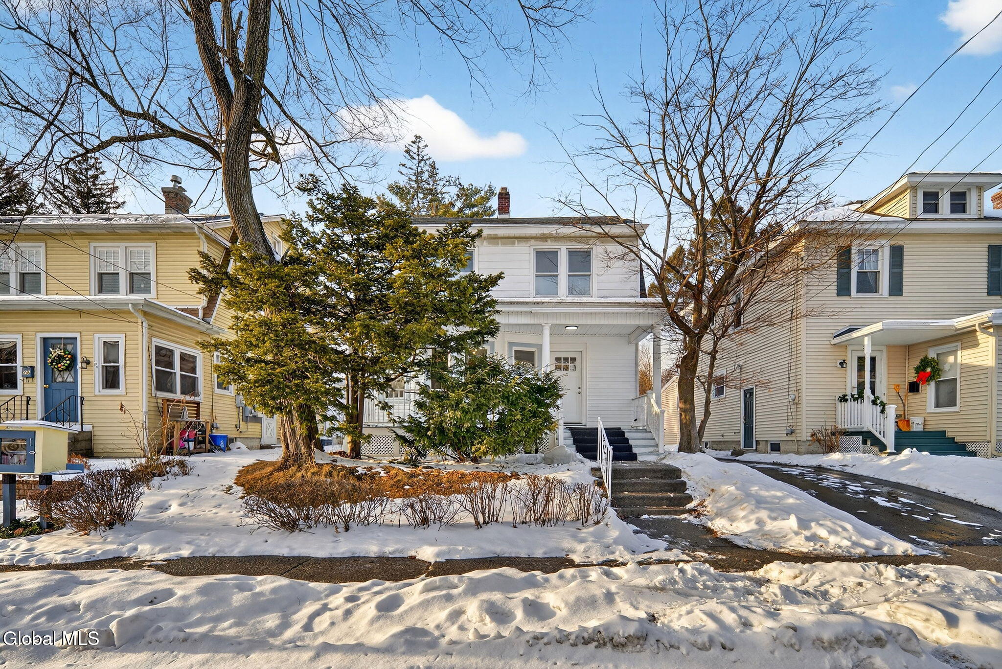 32 Eileen Street Albany NY 12203