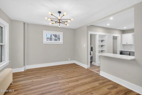 32 Eileen Street Albany NY 12203