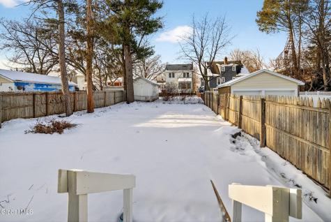 32 Eileen Street Albany NY 12203