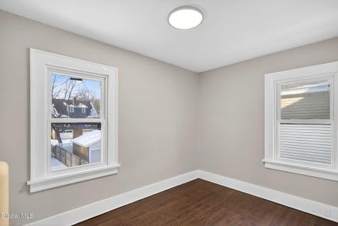 32 Eileen Street Albany NY 12203