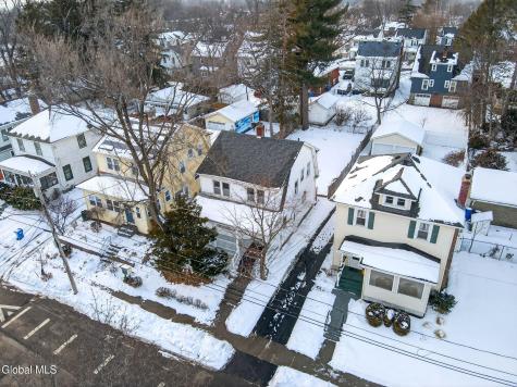 32 Eileen Street Albany NY 12203