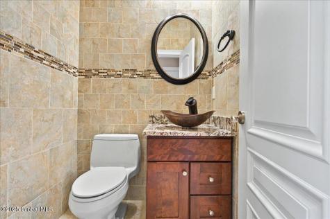 2085 Weast Road Pattersonville NY 12137