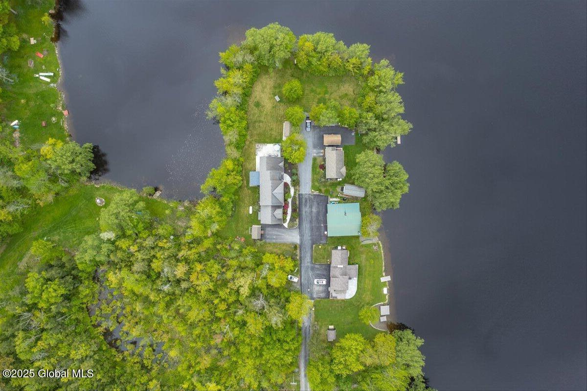 2085 Weast Road Pattersonville NY 12137