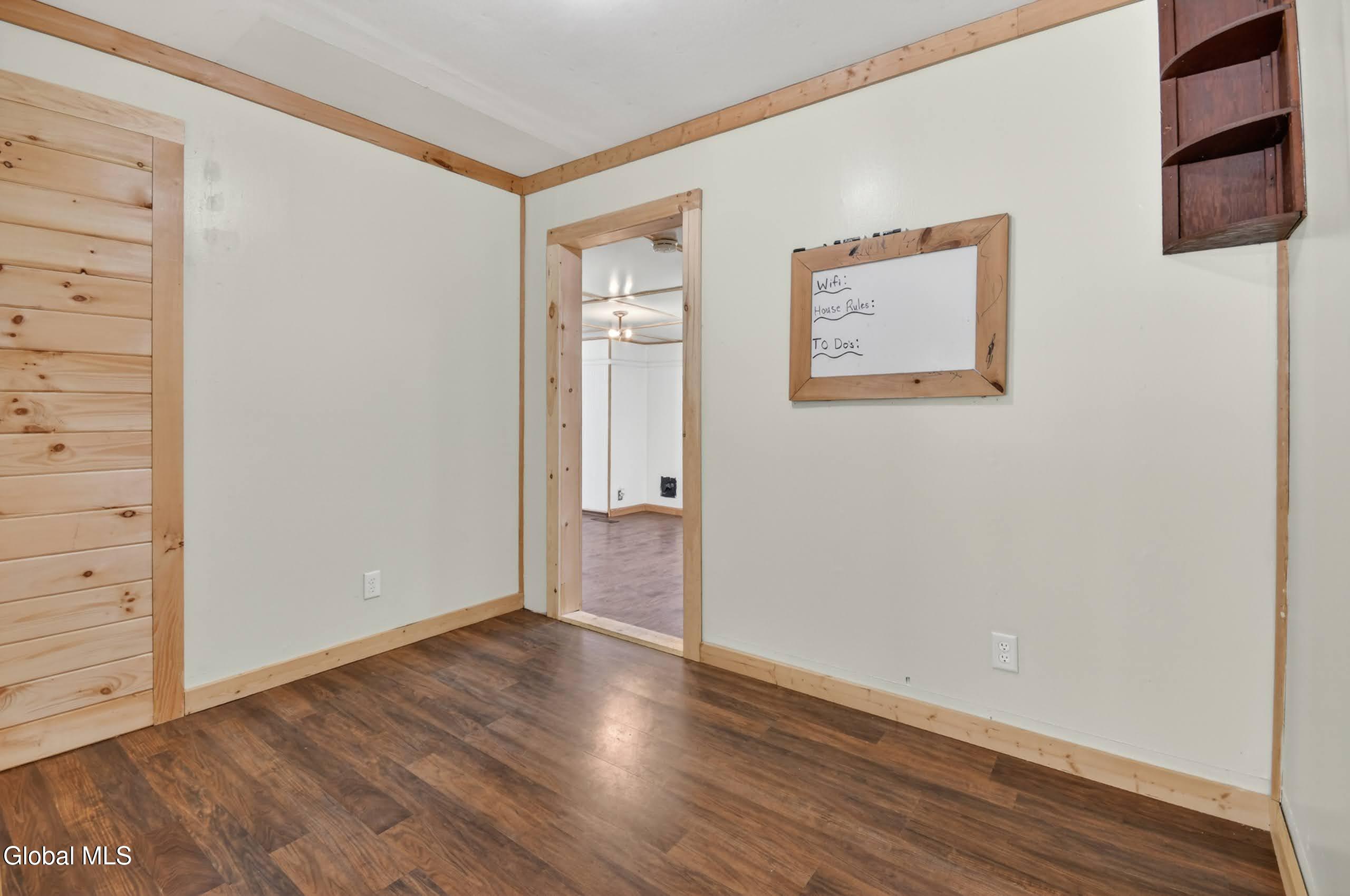 1906 Ny-10 Caroga Lake NY 12032