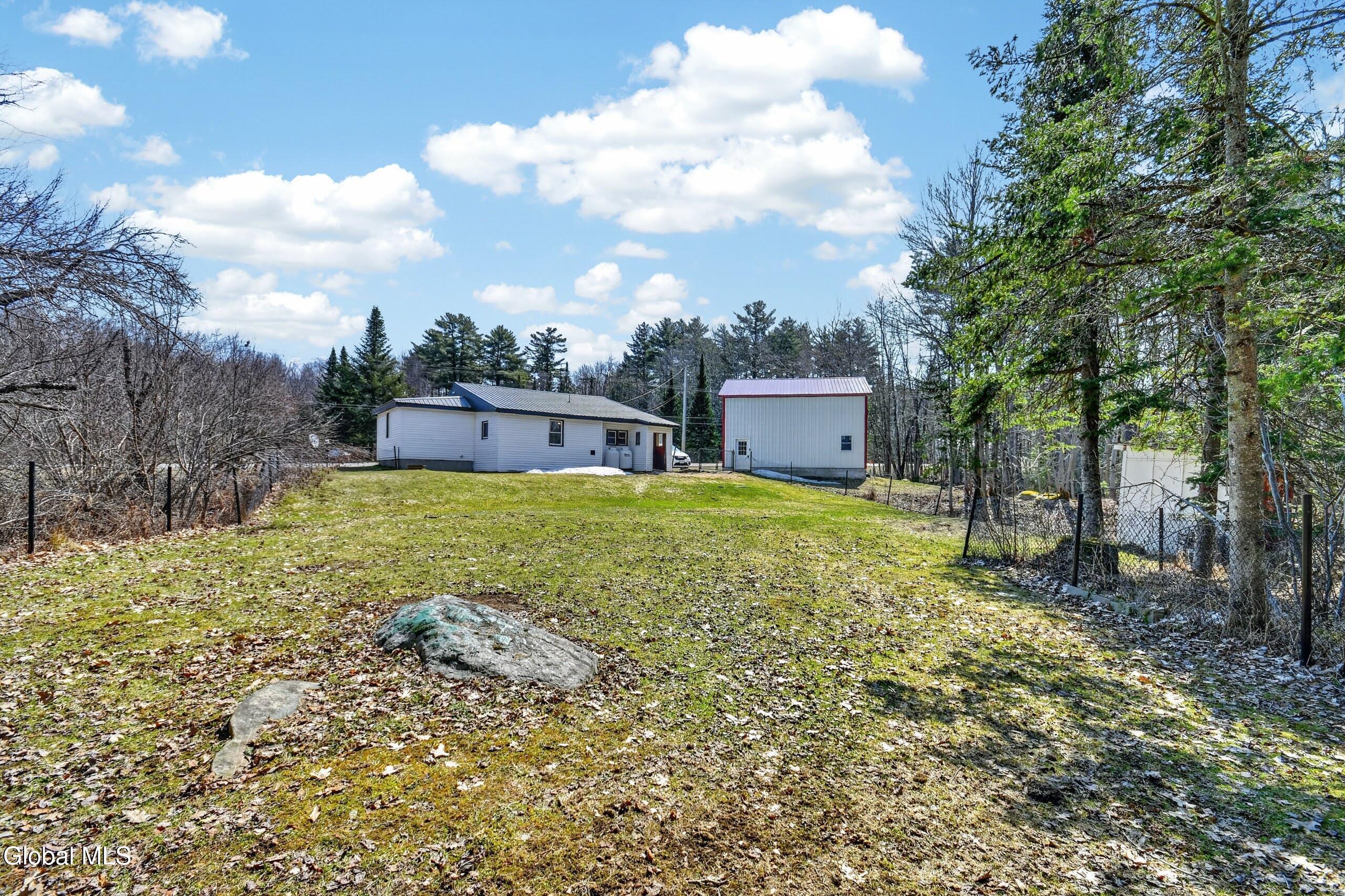 1906 Ny-10 Caroga Lake NY 12032