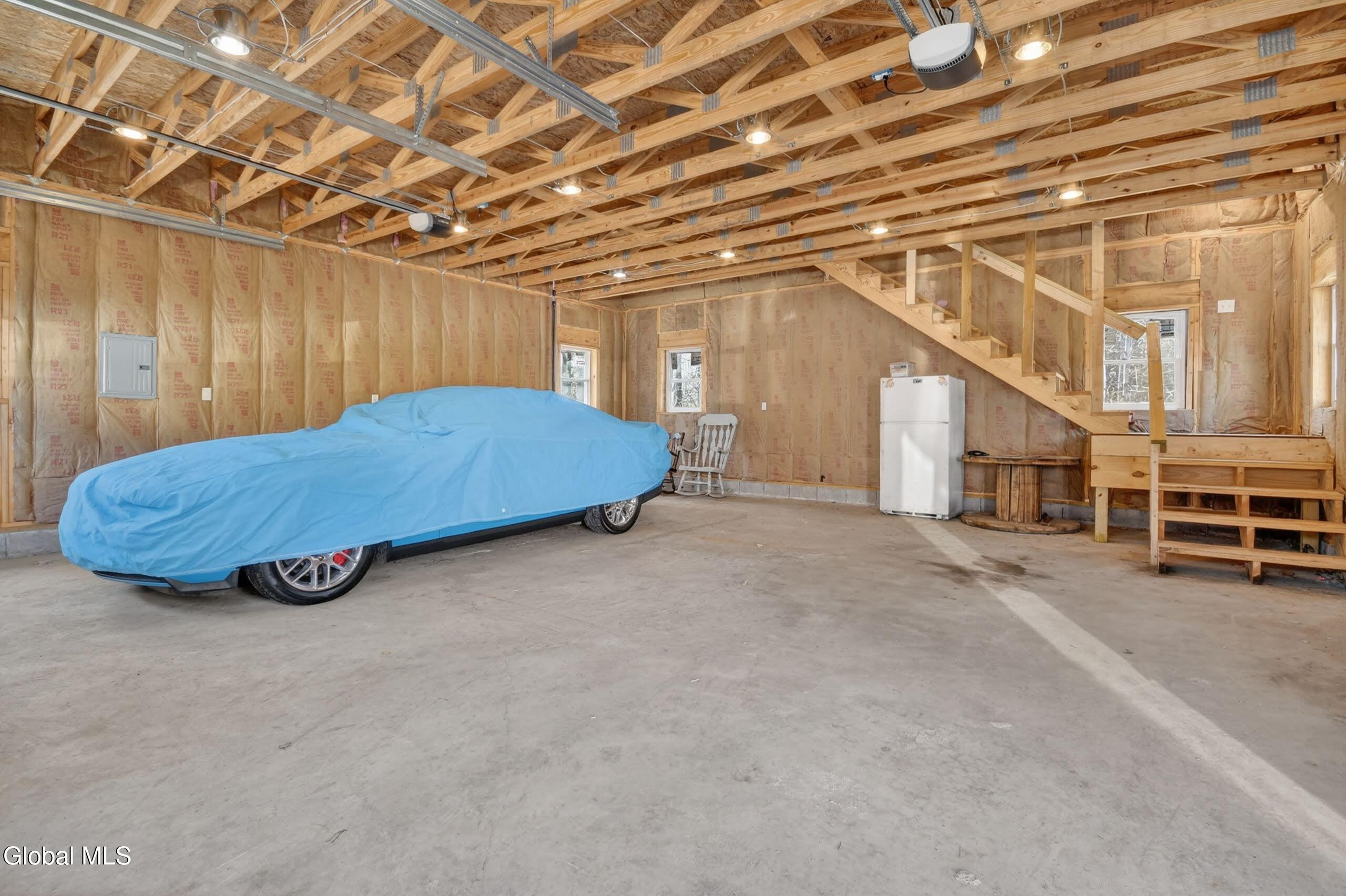 1906 Ny-10 Caroga Lake NY 12032