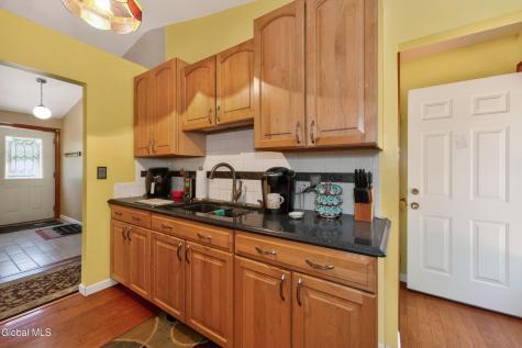 870 Muselbeck Road Pattersonville NY 12137