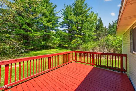 870 Muselbeck Road Pattersonville NY 12137