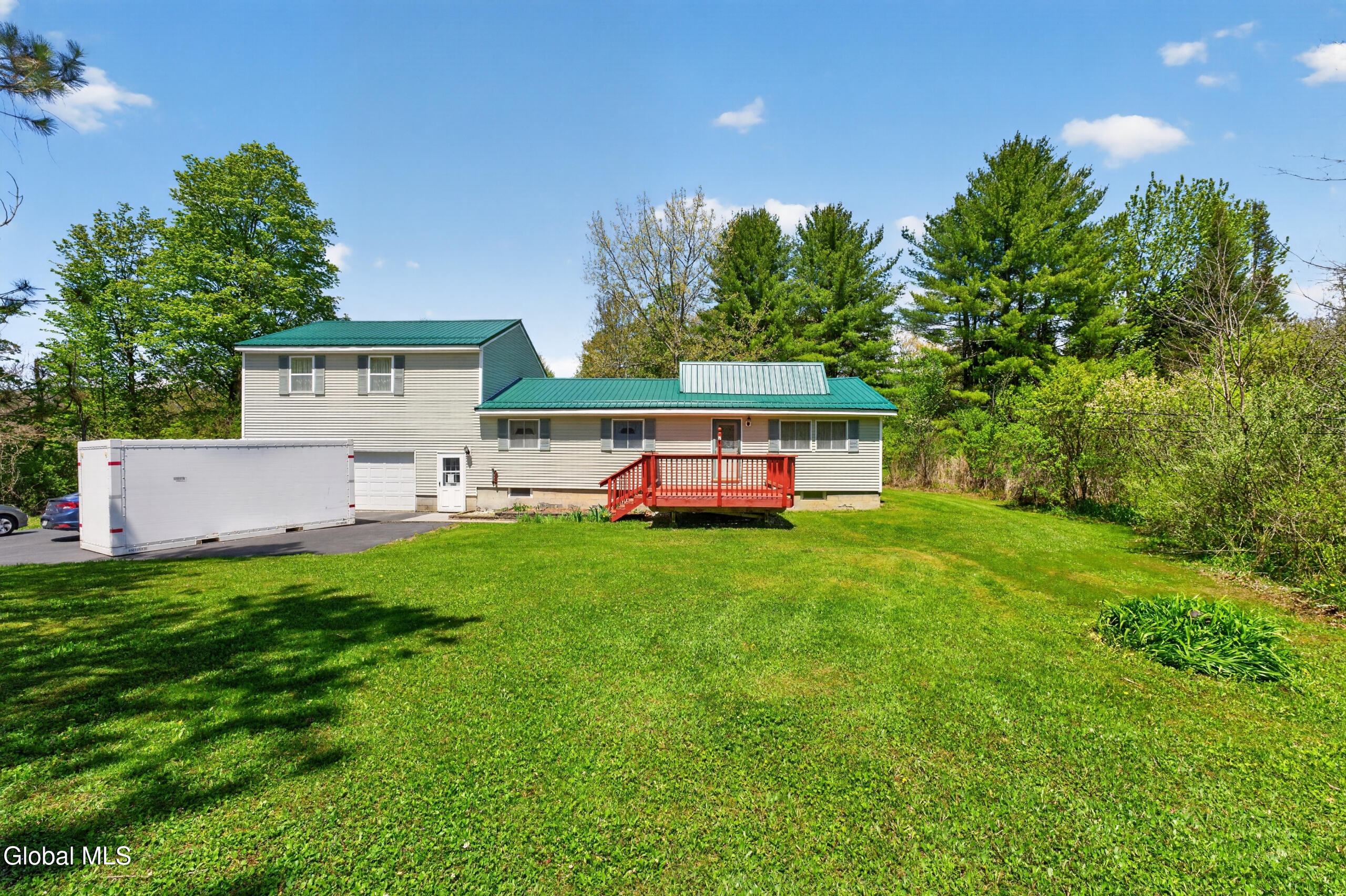 870 Muselbeck Road Pattersonville NY 12137