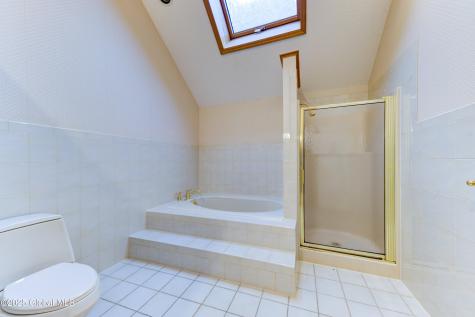 9 University Place Amsterdam NY 12010