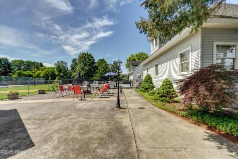 9 University Place Amsterdam NY 12010