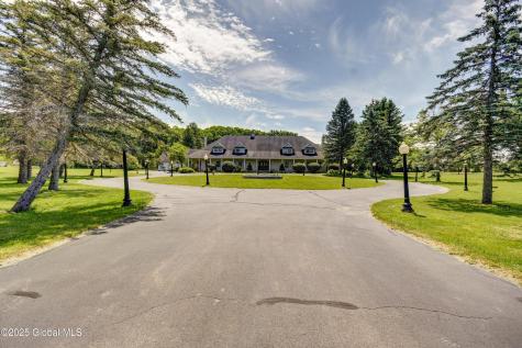 9 University Place Amsterdam NY 12010