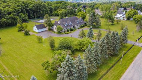 9 University Place Amsterdam NY 12010