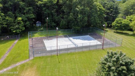 9 University Place Amsterdam NY 12010